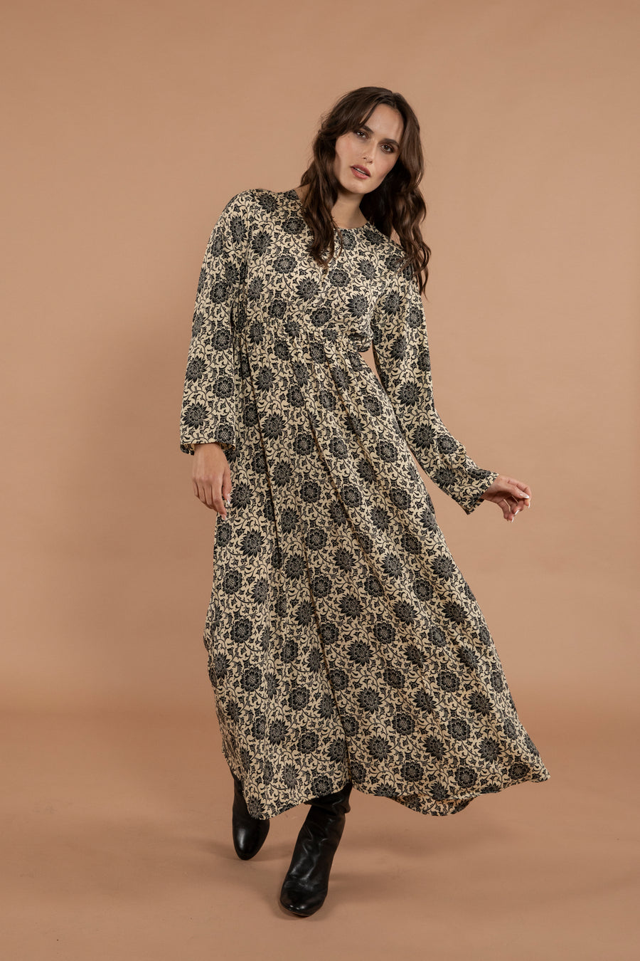 Satya Maxi Dress