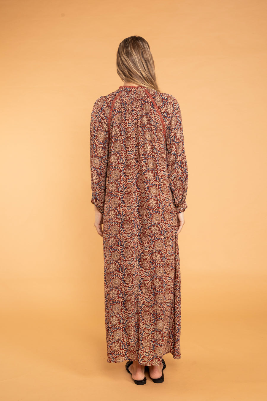 Anaka L/S Maxi Dress