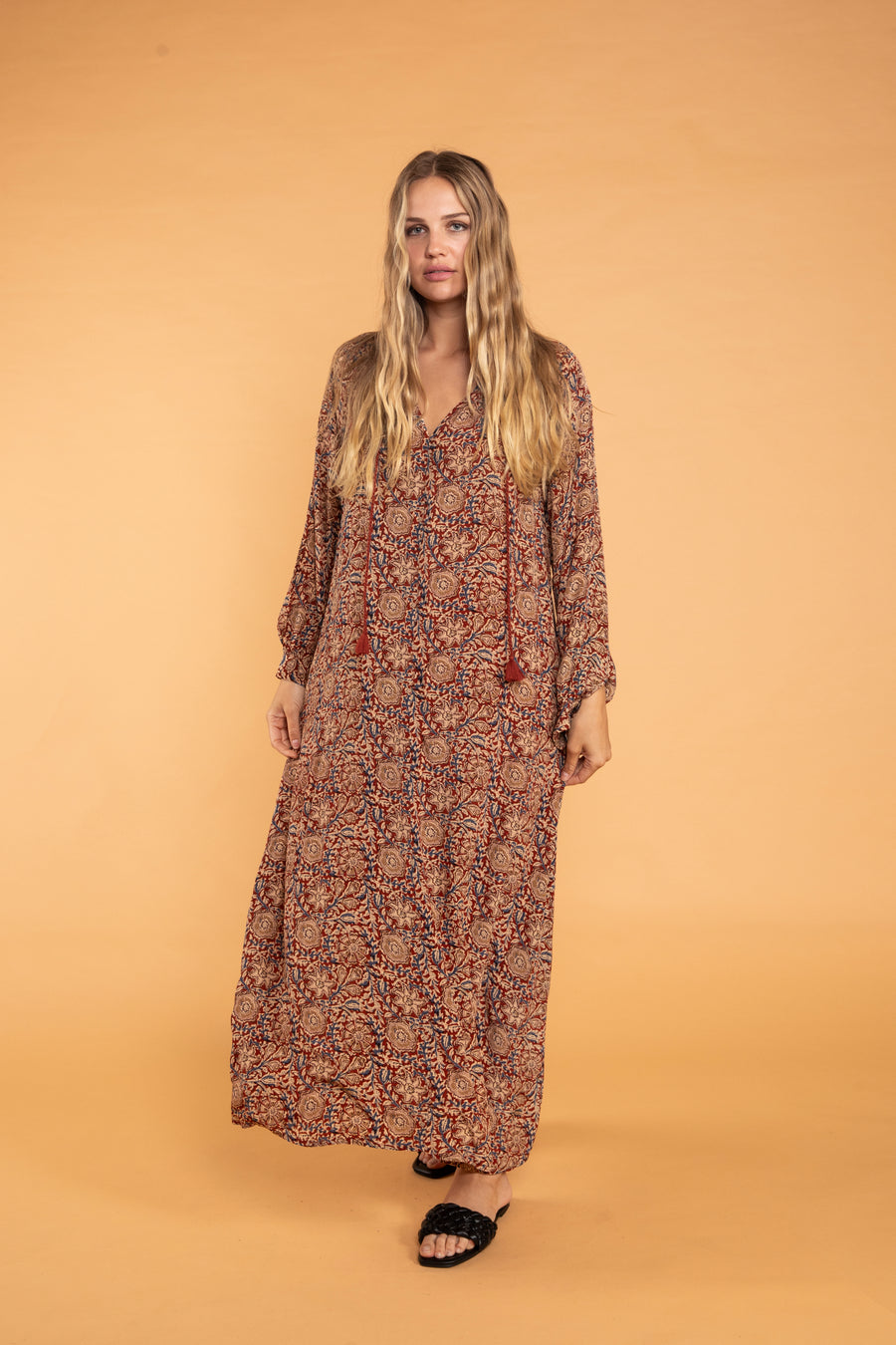 Anaka L/S Maxi Dress